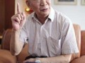 张新伟爸爸最新照片爆料,岁月痕迹见证温馨时光